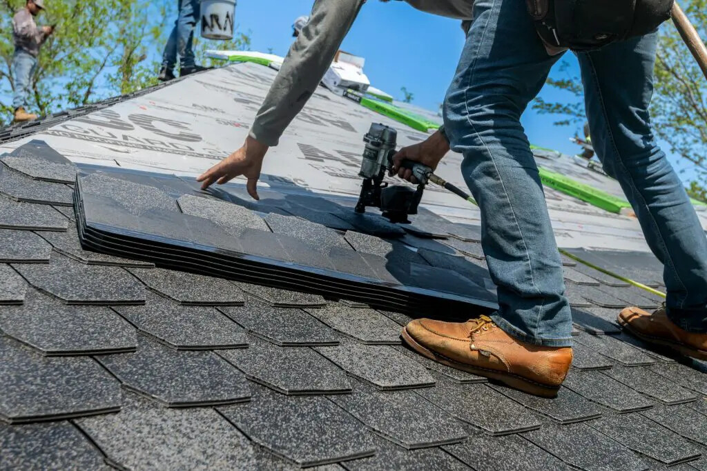 Completed residential shingle roof replacement in Baton Rouge